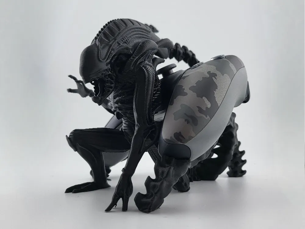 پایه نگهدارنده دسته PS5 طرح Xenomorph
