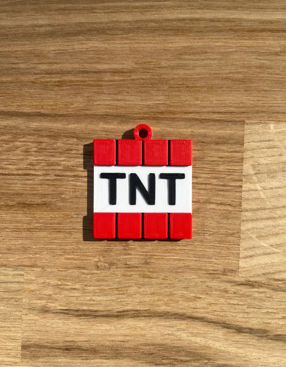 جاکلیدی طرح بلوک TNT ماینکرفت (Minecraft TNT Keychain)